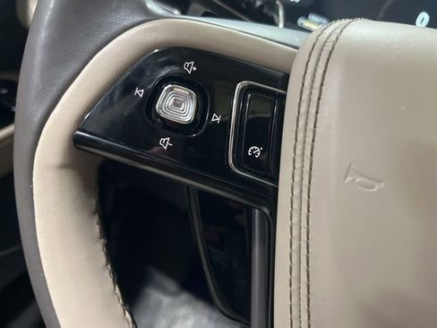 Certified 2023 Lincoln Aviator Reserve w/ Elements Package Plus AWD/4WD image 33