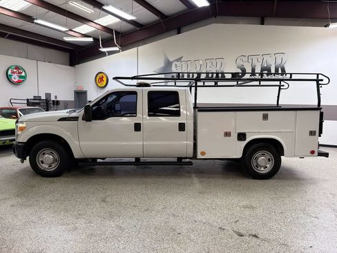 Used 2012 Ford F250 XL w/ PWR Equipment Group RWD image 3