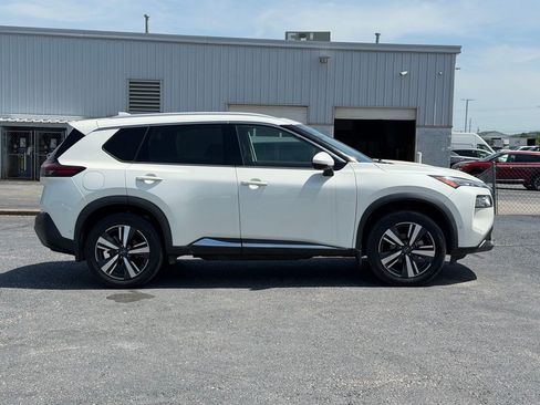 Used 2022 Nissan Rogue SL w/ SL Premium Package FWD image 4