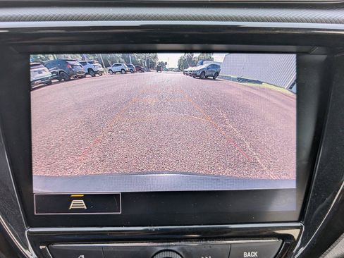 Used 2022 Chevrolet TrailBlazer RS w/ Sun and Liftgate Package FWD image 16