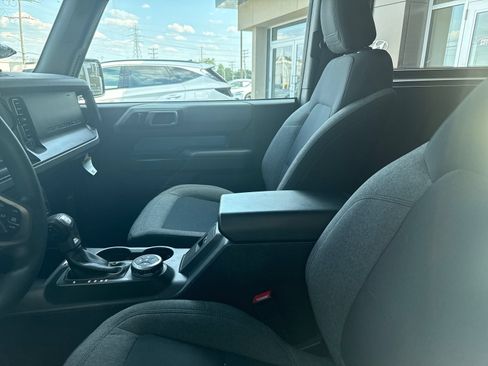 Used 2022 Ford Bronco 2-Door AWD/4WD image 8