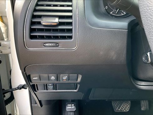 Certified 2023 Nissan Armada SL w/ Midnight Edition Package RWD image 32