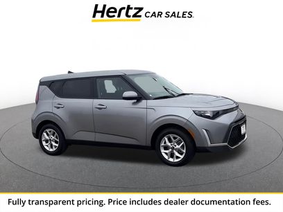 Used 2025 Kia Soul LX w/ LX Technology Package