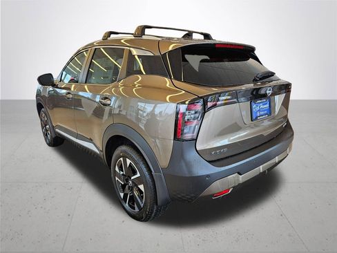 New 2026 Nissan Kicks SV w/ Cold Weather Package image 10