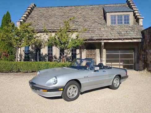 Used 1986 Alfa Romeo Spider Veloce image 1