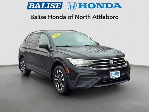 Used 2022 Volkswagen Tiguan S image 7
