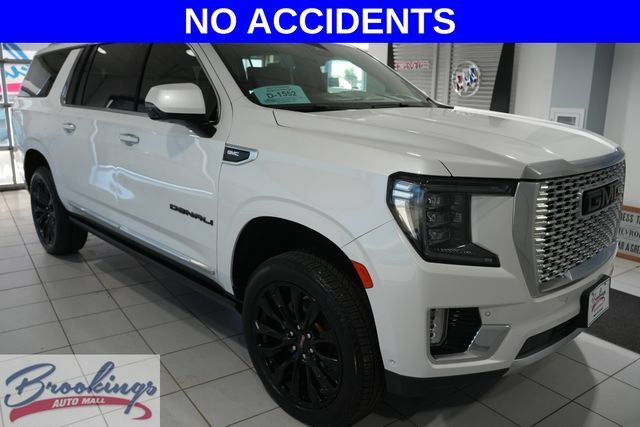 Used 2023 GMC Yukon XL Denali w/ Denali Reserve Package AWD/4WD image 1