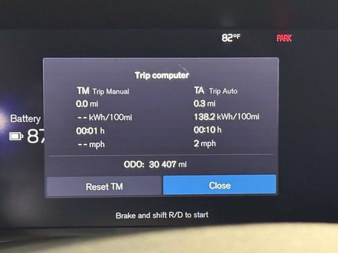 Used 2023 Volvo C40 P8 Recharge Plus w/ Climate Package AWD/4WD image 5