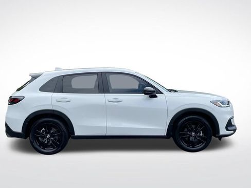 Certified 2026 Honda HR-V Sport image 7