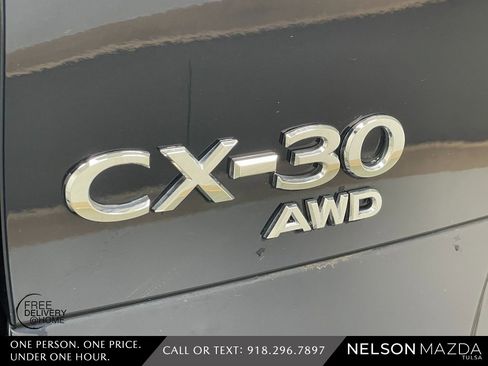 Certified 2024 MAZDA CX-30 AWD 2.5 S w/ Select Sport Pkg image 17