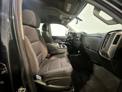 Used 2018 Chevrolet Silverado 2500 LT w/ LT Convenience Package AWD/4WD image 20
