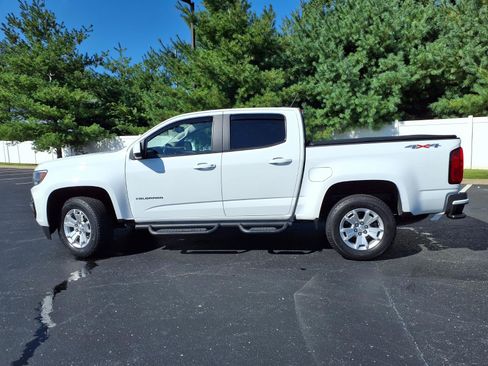 Used 2022 Chevrolet Colorado LT w/ LT Convenience Package AWD/4WD image 32