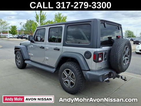 Used 2018 Jeep Wrangler Unlimited Sport S AWD/4WD image 6