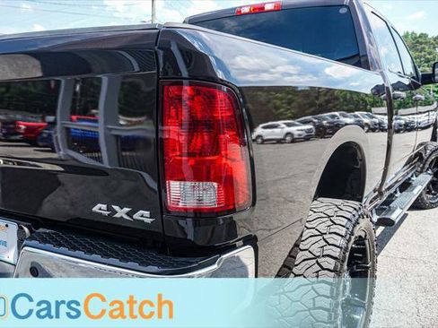Used 2016 RAM 2500 Tradesman w/ Chrome Appearance Group AWD/4WD image 6