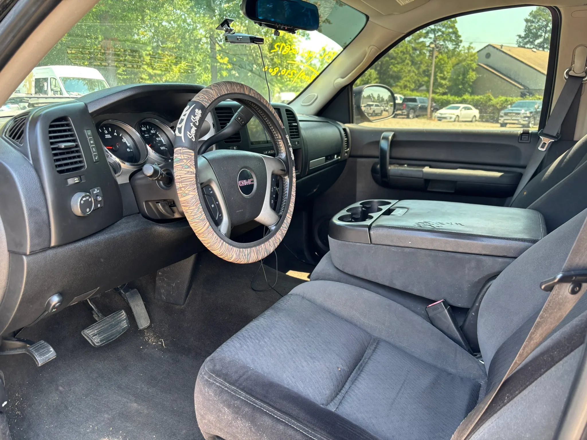 Used 2009 GMC Sierra 1500 SLE w/ Power Pack Plus AWD/4WD image 11