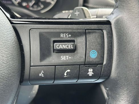 Used 2023 Nissan Rogue SV w/ SV Premium B Package AWD/4WD image 29