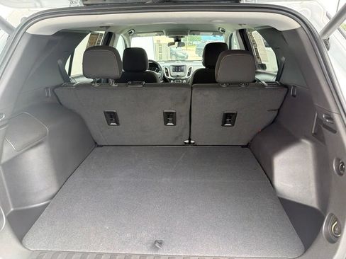 Used 2024 Chevrolet Equinox LT FWD image 10