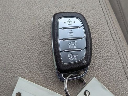 Used 2017 Hyundai Tucson SE Plus image 32