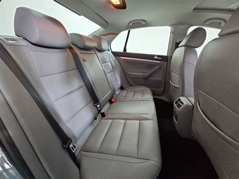 Used 2007 Volkswagen Jetta Wolfsburg Edition image 21