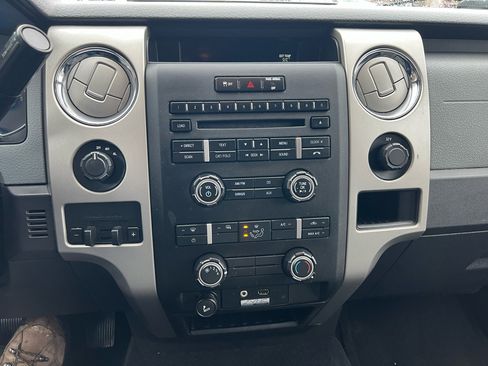 Used 2011 Ford F150 XLT image 19