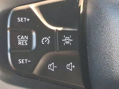 Used 2022 Ford Bronco Black Diamond image 22