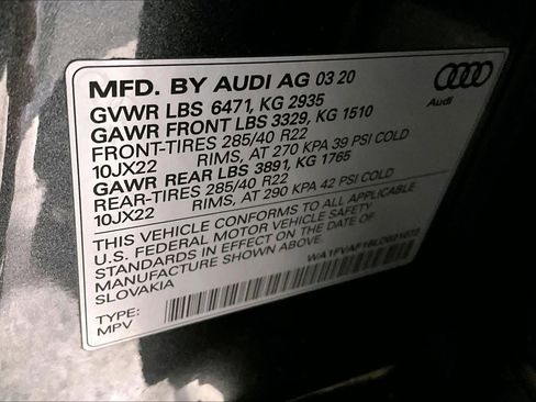 Used 2020 Audi Q8 Prestige w/ Prestige Package image 35