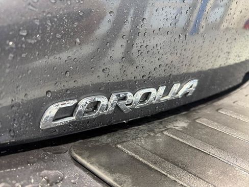 Used 2022 Toyota Corolla SE FWD image 24