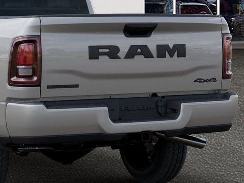 New 2026 RAM 2500 Big Horn AWD/4WD image 13