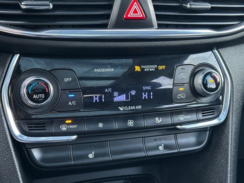 Used 2020 Hyundai Santa Fe SEL w/ Convenience + Premium Package image 28