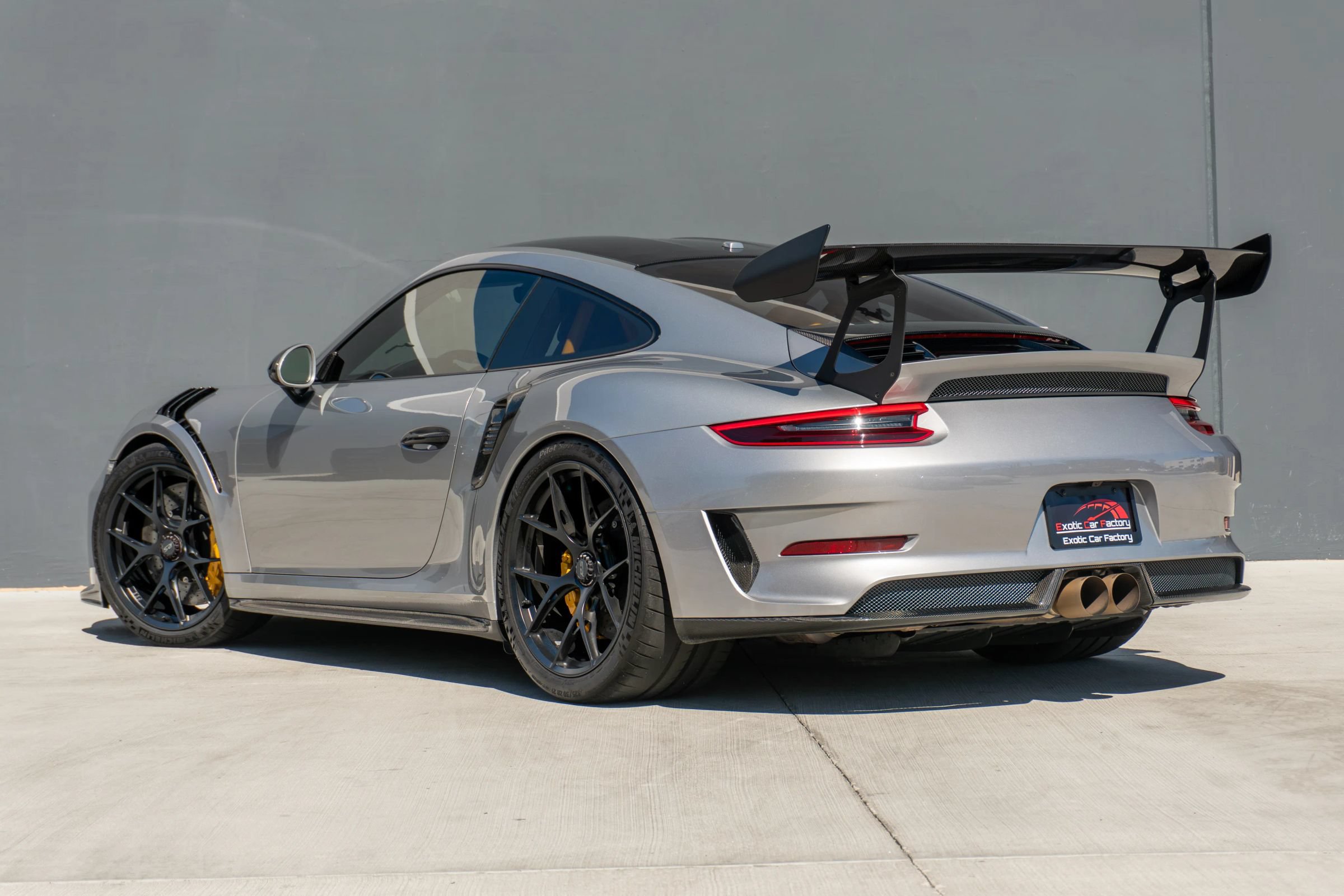 Used 2019 Porsche 911 GT3 RS RWD image 8