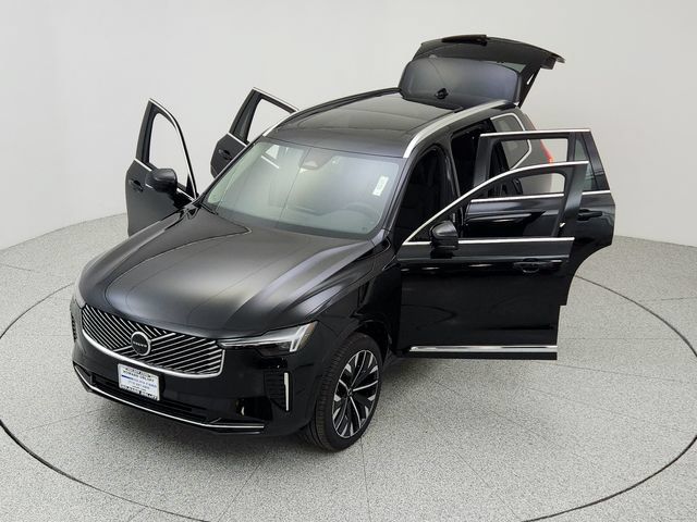 New 2026 Volvo XC90 B6 Plus w/ Protection Package Premier AWD/4WD image 33