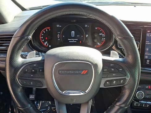 Used 2024 Dodge Durango GT image 16