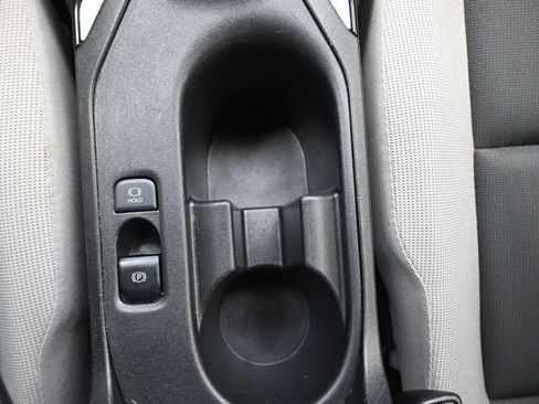 Used 2023 Toyota Corolla LE image 10