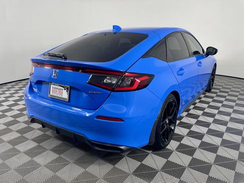 Used 2023 Honda Civic Sport image 6