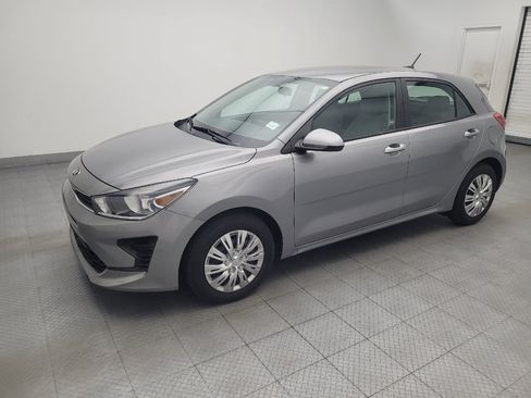 Used 2021 Kia Rio S FWD image 2