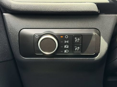 Used 2025 Ford Escape Active FWD image 22