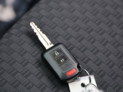 Used 2019 Mitsubishi Mirage ES image 25