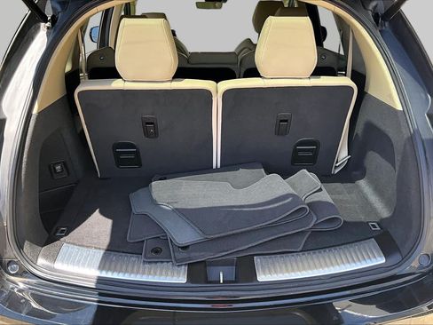 Used 2018 Acura MDX FWD image 38