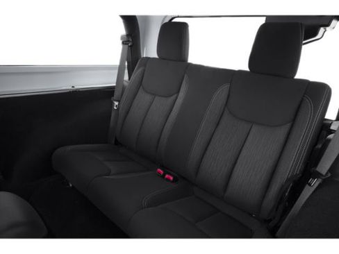 Used 2015 Jeep Wrangler Sahara w/ Connectivity Group AWD/4WD image 18