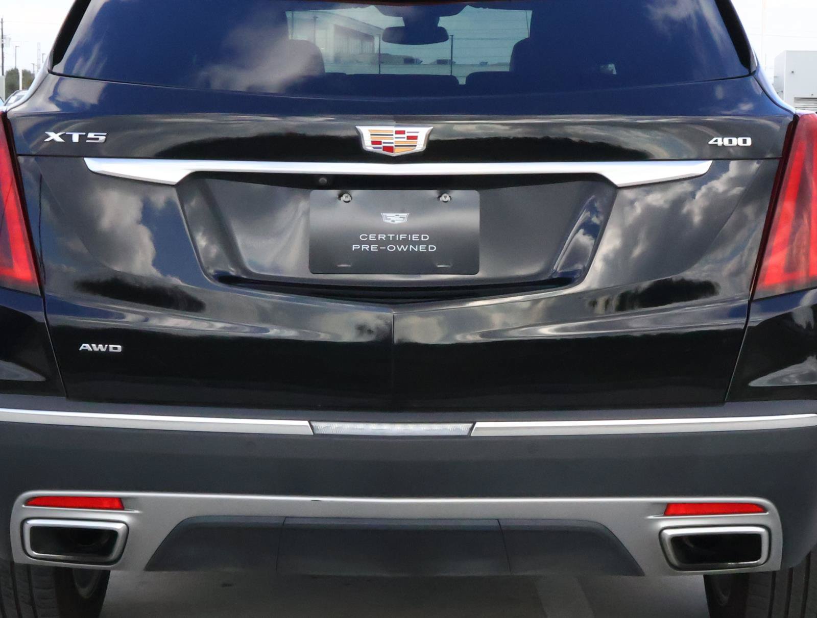Certified 2024 Cadillac XT5 Premium Luxury AWD/4WD image 10