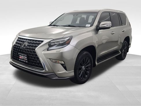 Used 2023 Lexus GX 460 Premium w/ Accessory Package image 8