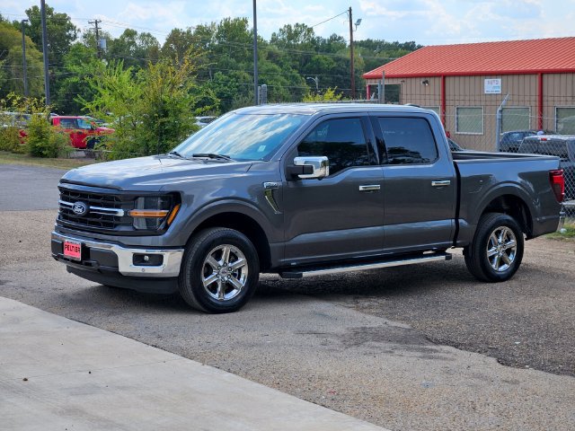 Used 2025 Ford F150 XLT w/ Equipment Group 302A MID RWD image 3