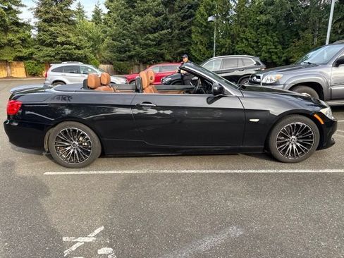 Used 2013 BMW 328i Convertible RWD image 12