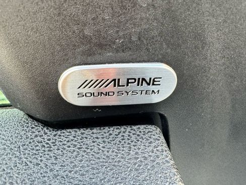 Used 2019 Dodge Charger Scat Pack w/ Dynamics Package image 11