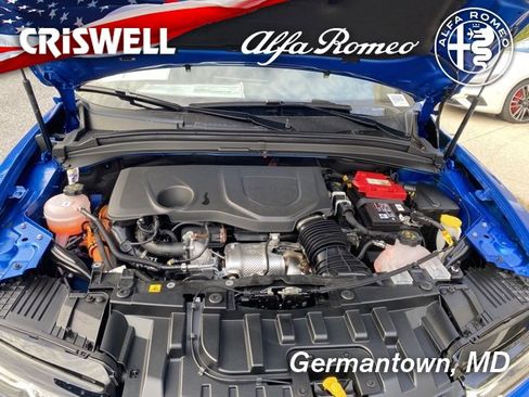 New 2024 Alfa Romeo Tonale Veloce image 10