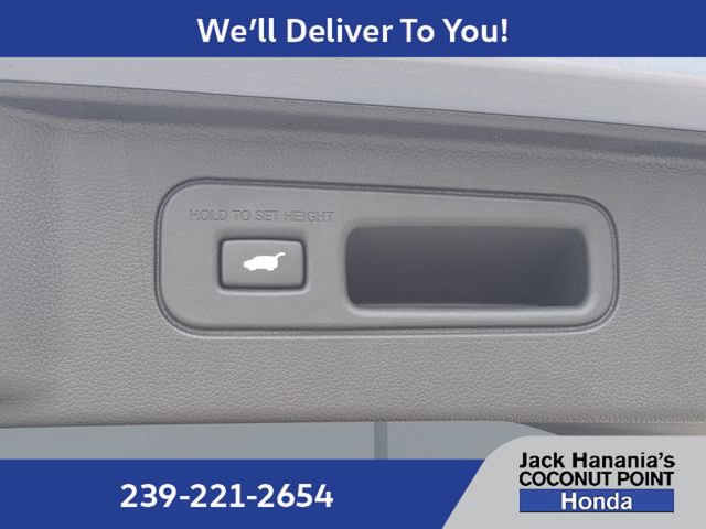 Used 2025 Honda Pilot Elite image 14