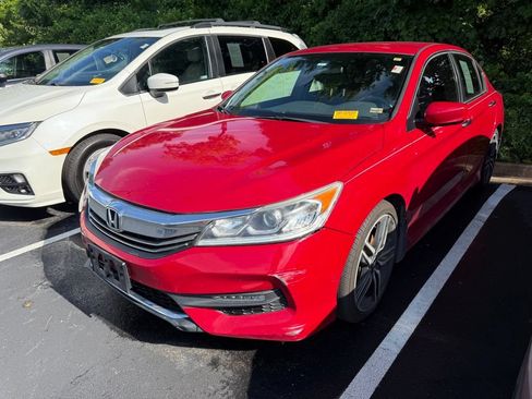 Used 2017 Honda Accord Sport Special Edition image 3