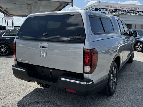 Used 2018 Honda Ridgeline RTL-T image 4