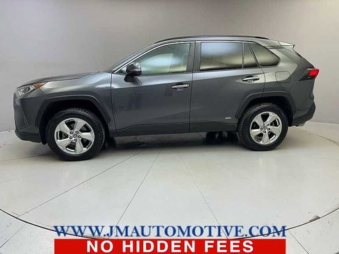 Used 2021 Toyota RAV4 Limited image 2