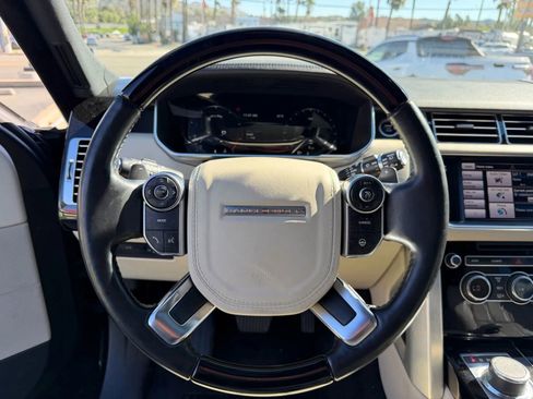 Used 2014 Land Rover Range Rover HSE AWD/4WD image 20